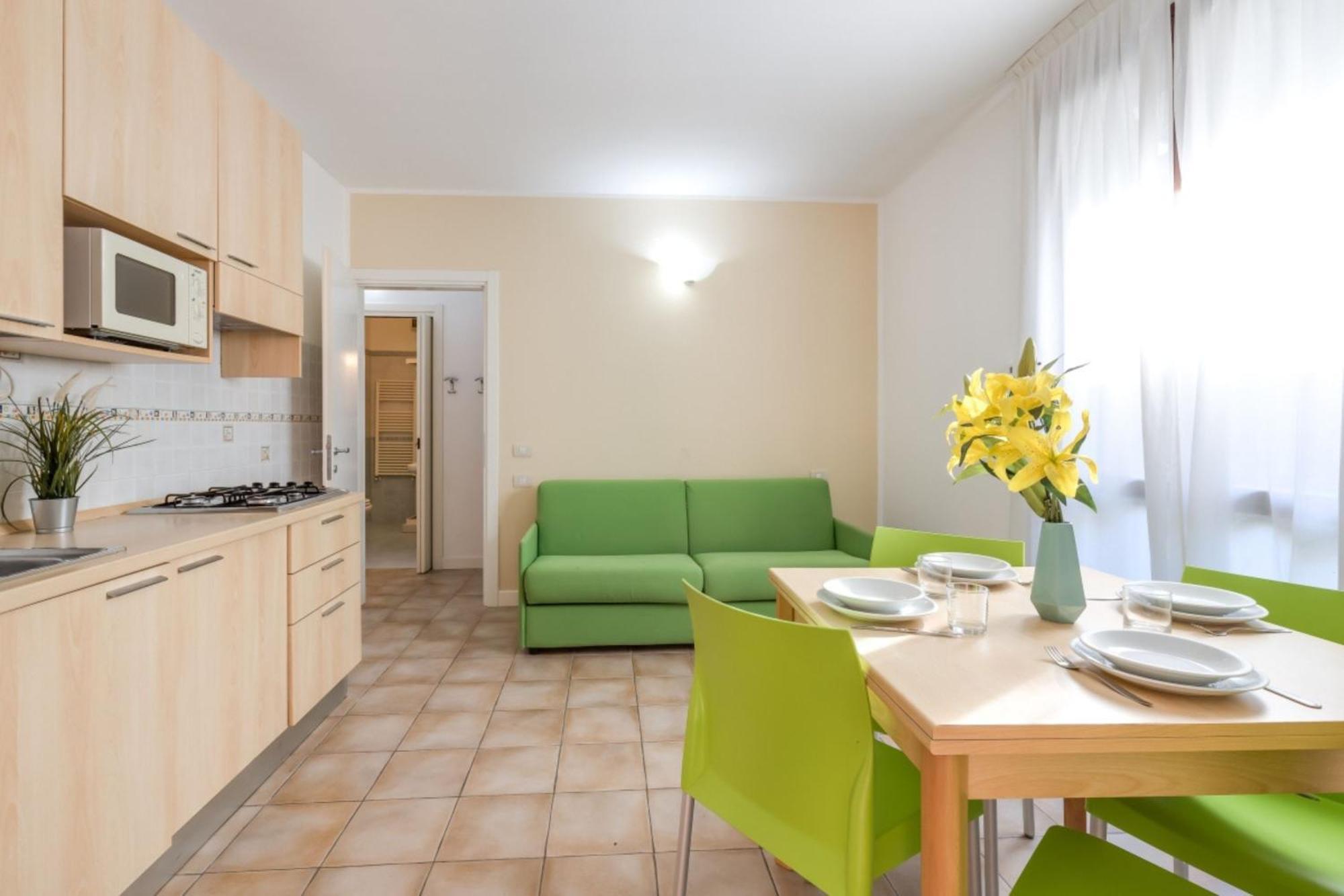 Residence Porto Letizia Porlezza Esterno foto