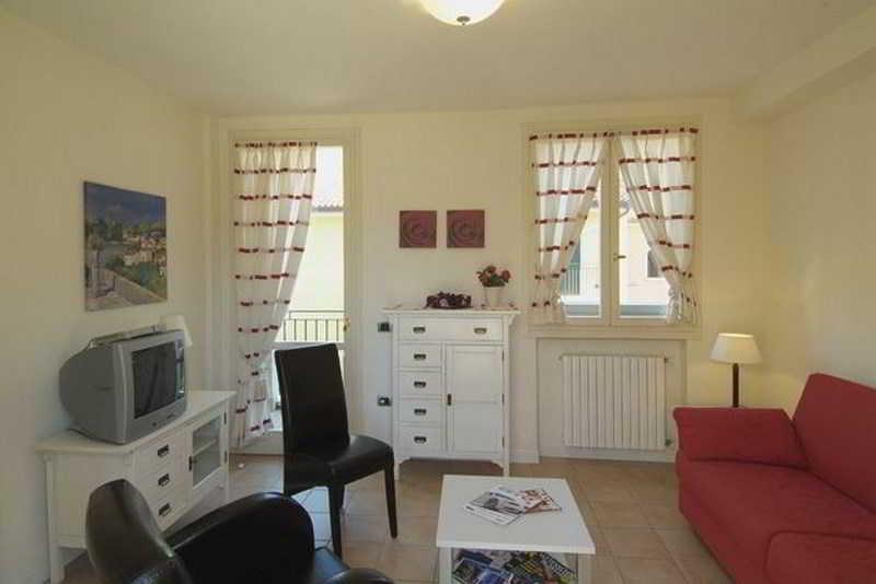Residence Porto Letizia Porlezza Esterno foto