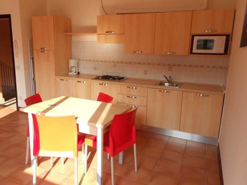 Residence Porto Letizia Porlezza Esterno foto